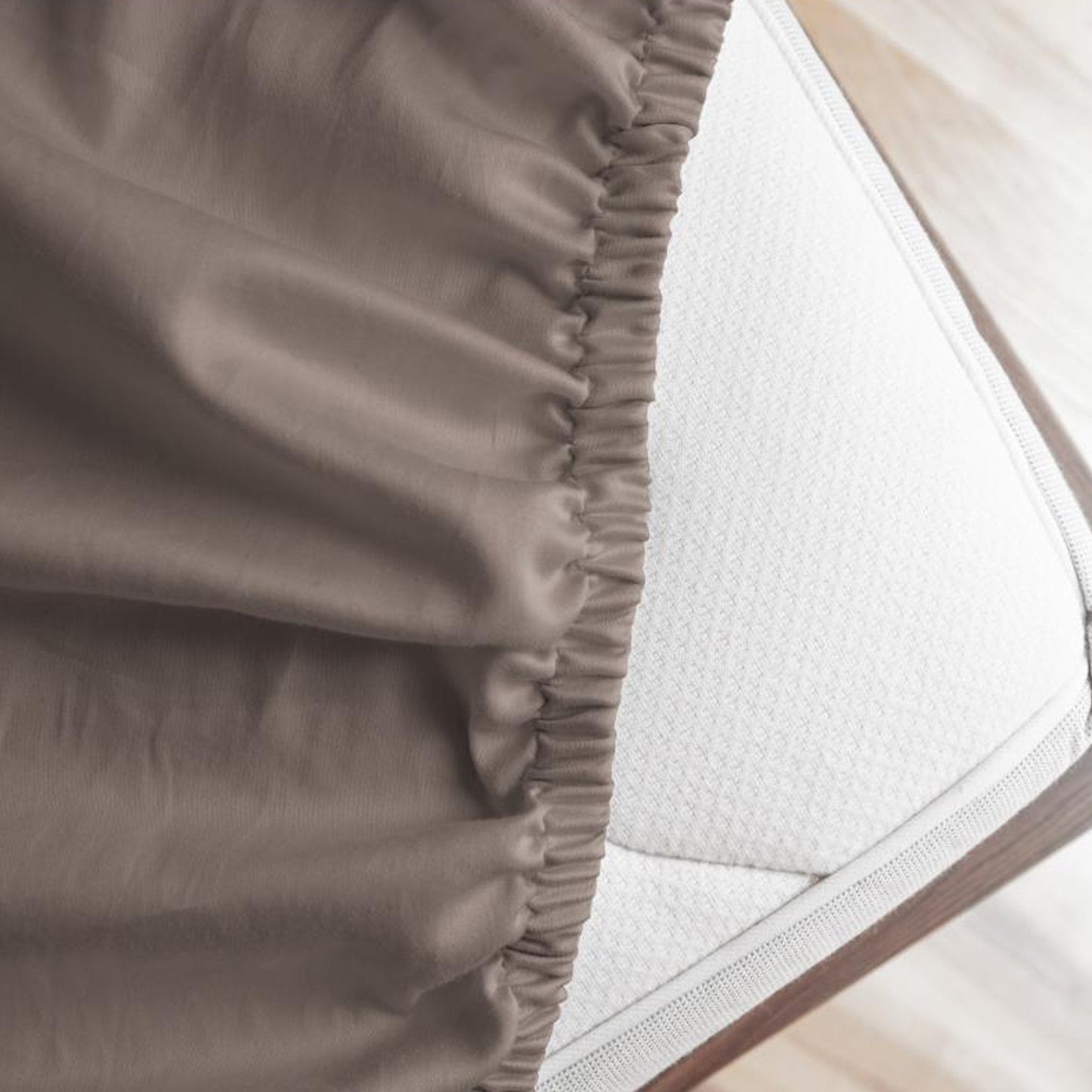 Spannbettlaken Baumwollsatin Premium Taupe