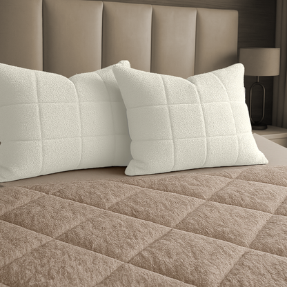 Y-NOT Kissenbezüge Vol & Gevoerd Teddy Pearl White 2er-Pack 60x70 cm