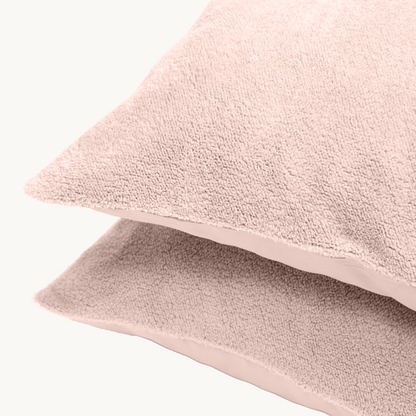 Kissenbezüge Teddy Hug Me Powder Pink 60×70 cm – 2er-Pack
