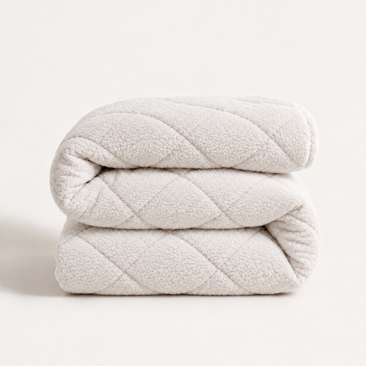 Y-NOT Teddy Pearl White