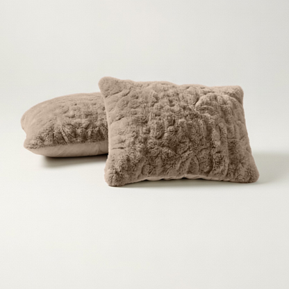 Y-NOT Kissenbezüge Pom Pom Fur Taupe 60x70 cm 2er-Pack