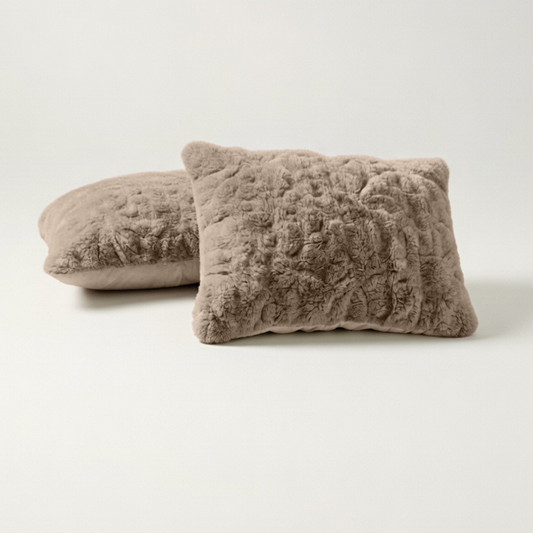 Y-NOT Kissenbezüge Pom Pom Fur Taupe 60x70 cm 2er-Pack