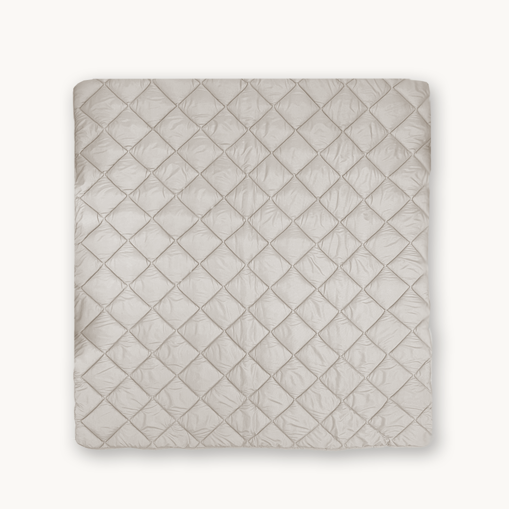 4-Jahreszeiten Bettdecke ohne Bezug aus Mattsatin Offwhite